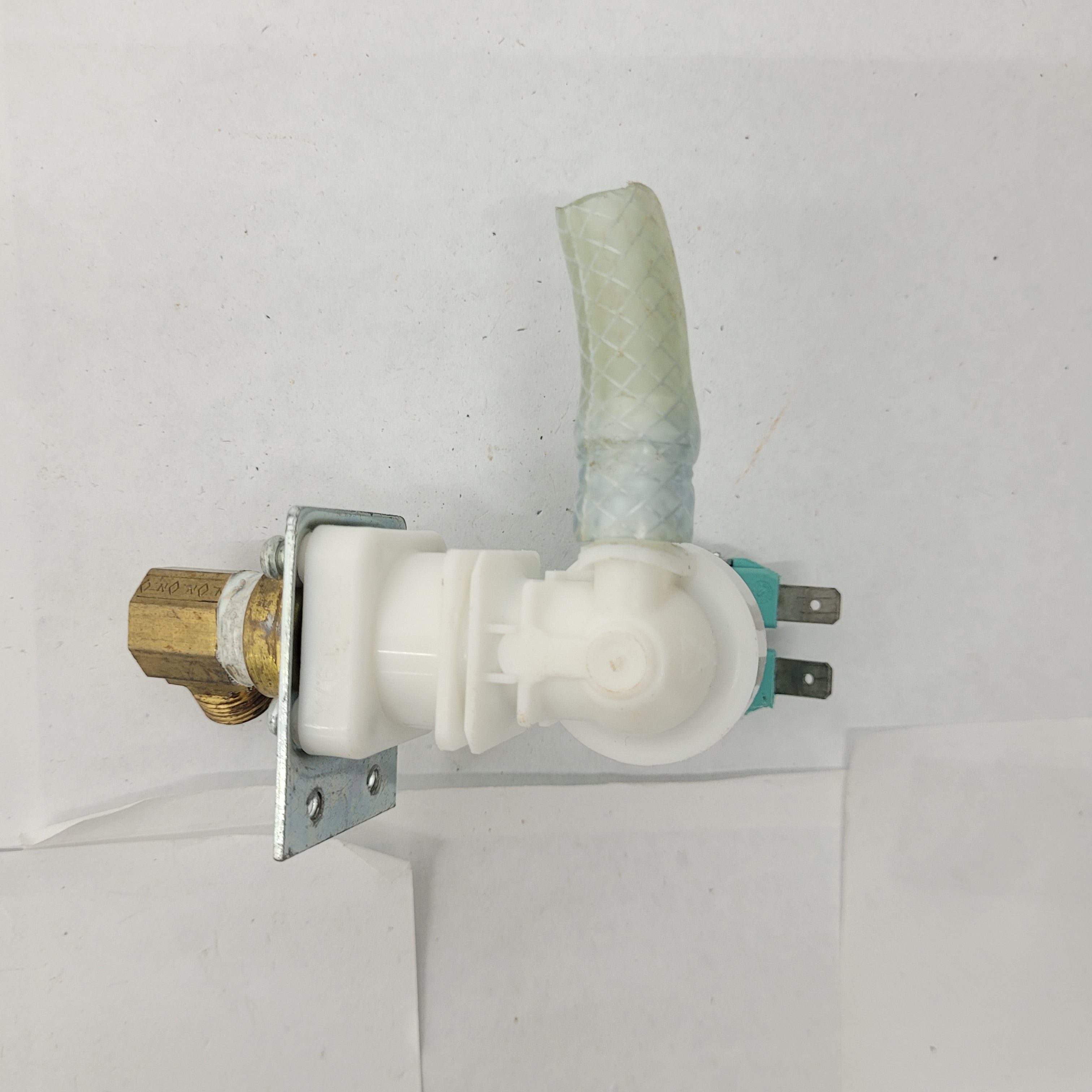 Samsung Dishwasher Water Inlet Valve DD62-00084A Samsung Dishwasher Water Inlet Valve DD62-00084A